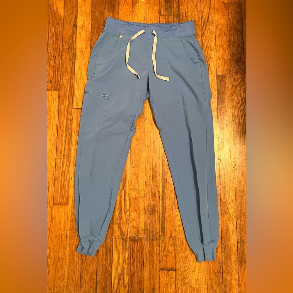 Ciel blue figs - Zamora jogger scrub pants